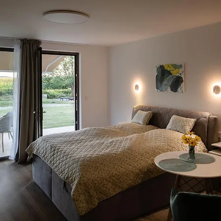 Stepanovice Apartment Budweis